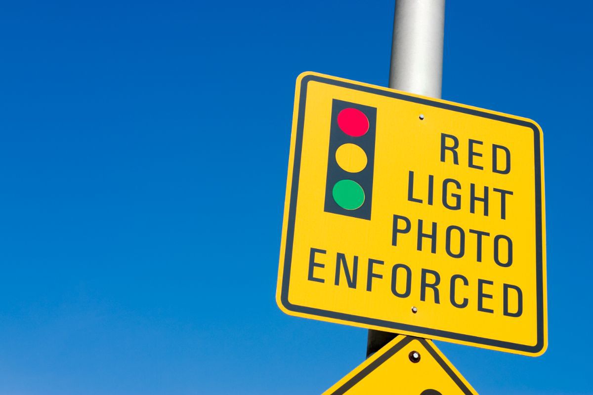 can-red-light-cameras-be-hidden-in-bakersfield-ca